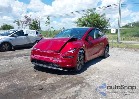 2026 Tesla Model Y Long Range Dual Motor All-Wheel Drive/Long Range Launch Series из США, поврежденный, VIN 7SAYGDEE9TA389415